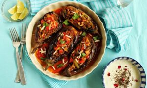 بادمجان شکم پر تبریز/قارنی یاریخ (آذربایجان شرقی)