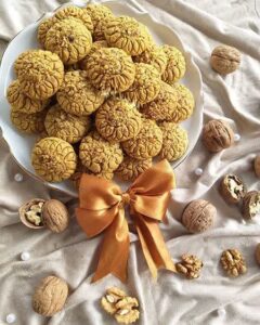 شیرینی اغوزکنا یا آغوزنون یا کنجی (مازندران)